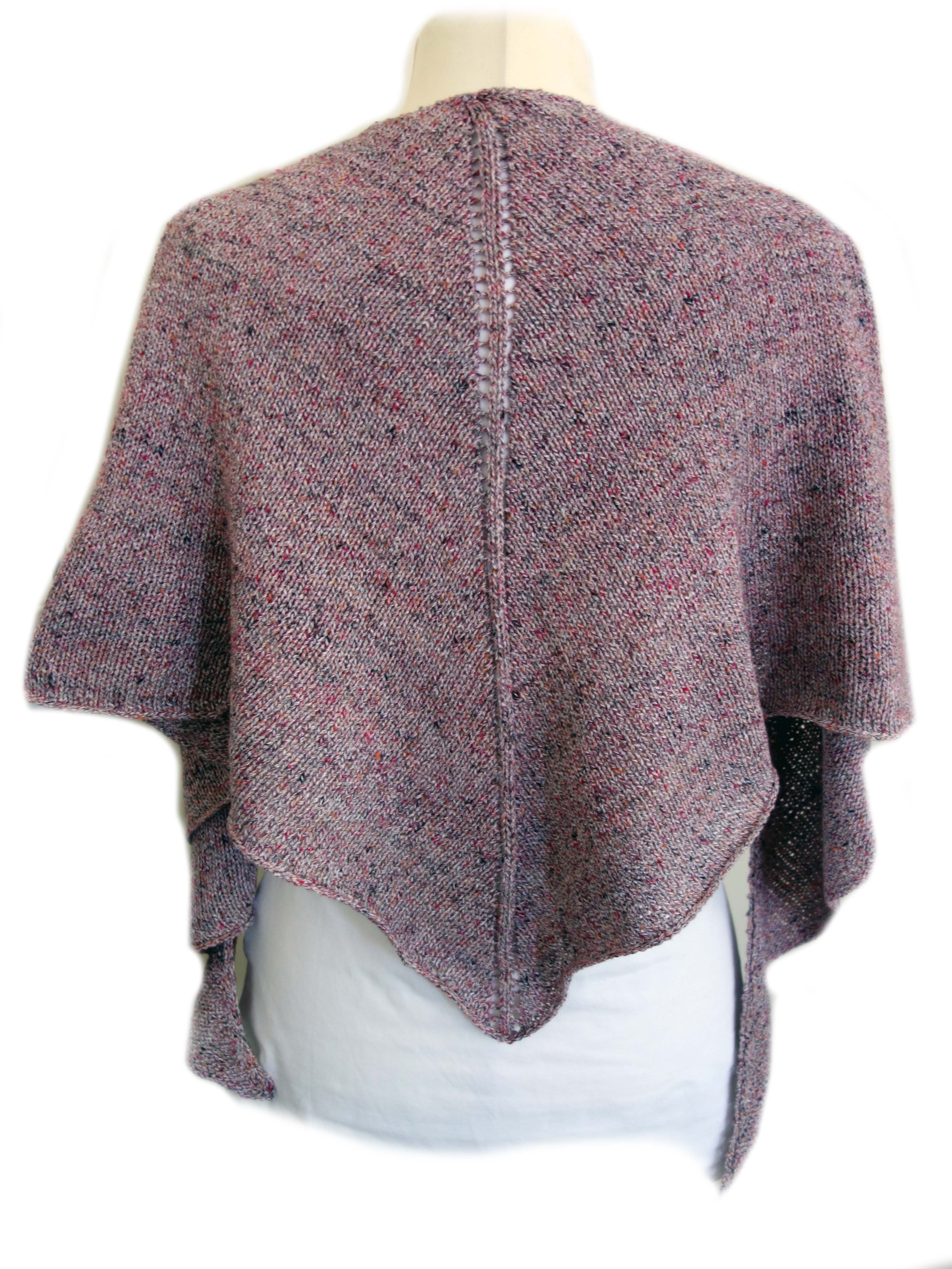 Modell 22030  Dreiecktuch Finia Tweed - Anleitung gratis